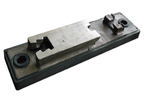 Vulcanized slide plate